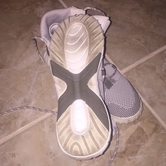 Adidas tubular sneakers - Picture 5 of 5